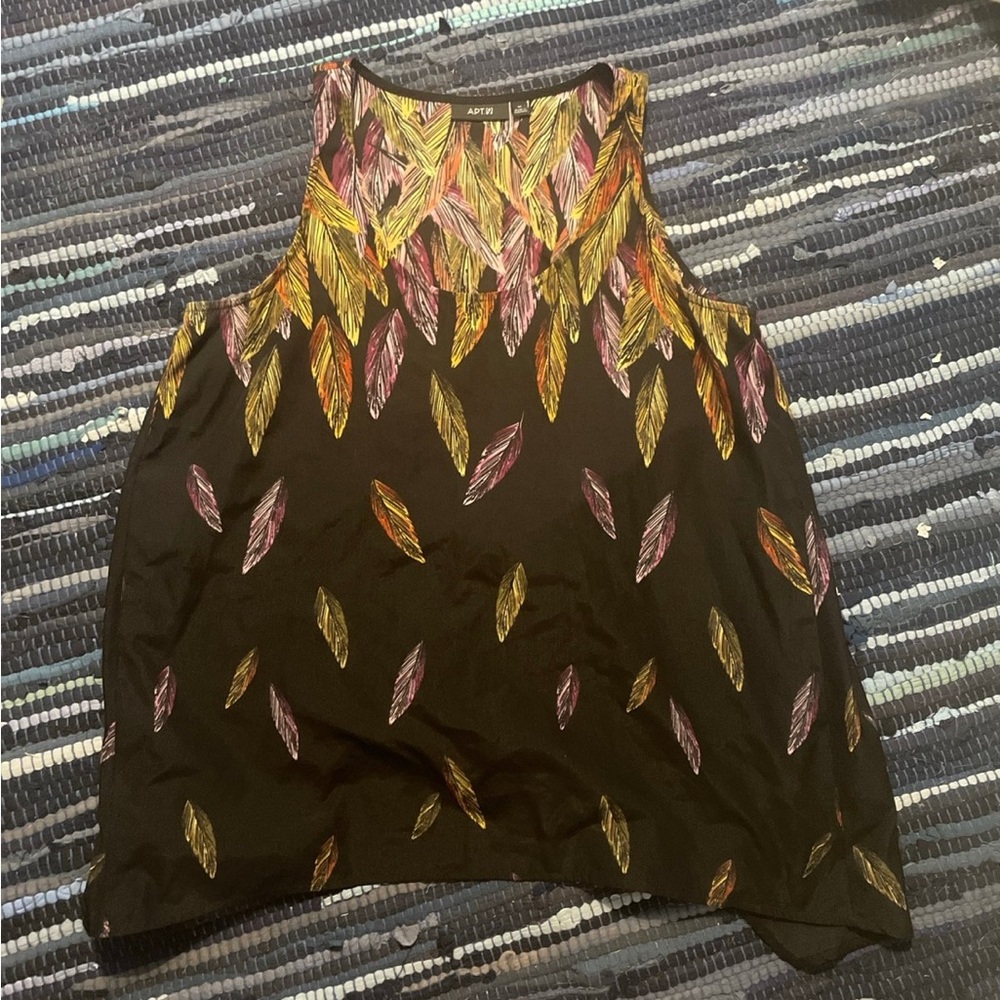 APT. 9 Feathered Design Tank Top Blouse Medium